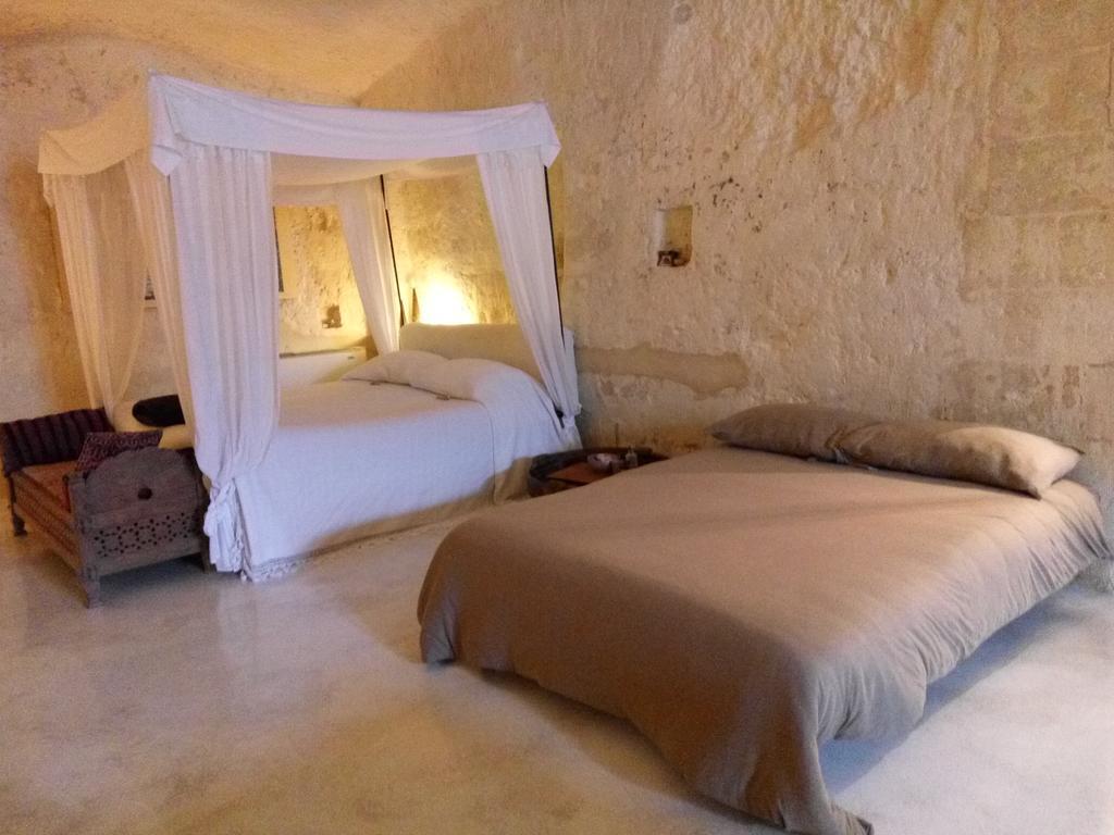 Casa Grotta Le Terrazze Apartment มาเตรา ภายนอก รูปภาพ